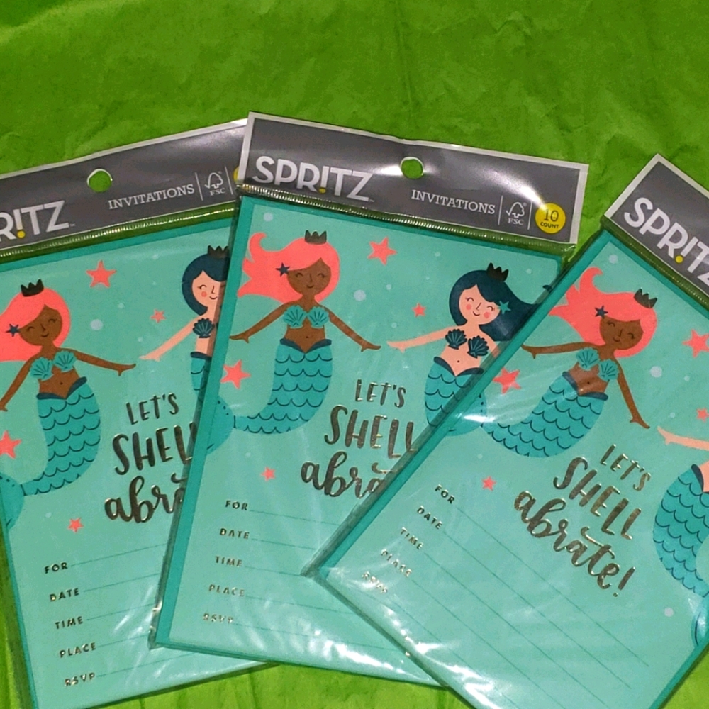 Kid's party invitations